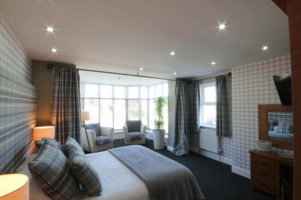 The Sunningdale Hotel Bamburgh Room photo