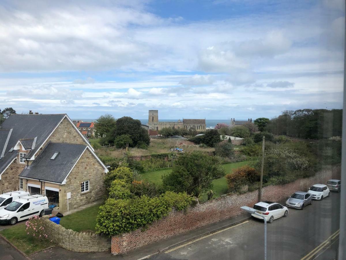 The Sunningdale Hotel Bamburgh Exterior photo